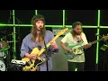 Wet Leg speelt 'Angelica' | 3FM Live Box | NPO 3FM