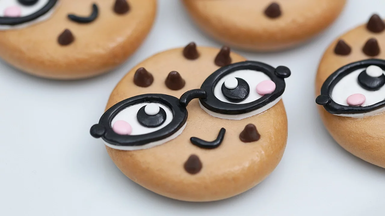 DIY SMART COOKIE MAGNETS