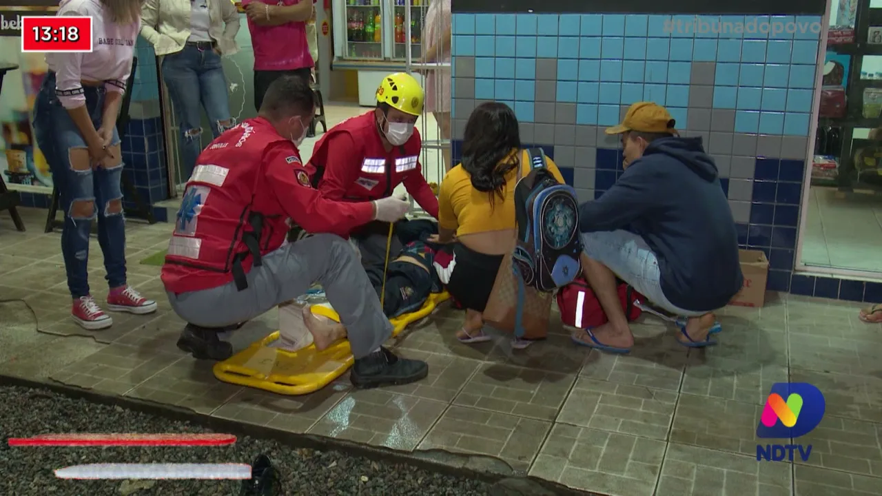 Criança é atropelada por moto: Menino foi atravessar a rua e foi atingido