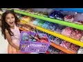 Heidi Shopping for her Happy Birt ay Party