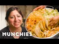 Lagu The $1 Tamale Queen of New York | Street Food Icons