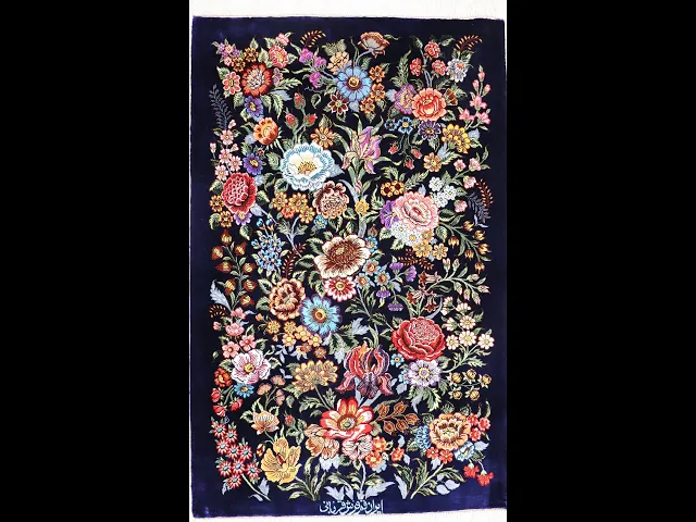 ゴルバニ工房 花瓶文様（花の総柄）多彩×紺 60×95cm (ID8025)