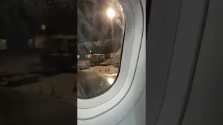 صوت داخل طائرة الركاب التعليمات و الترحيب  صوت داخل طائرة الركاب التعليمات و الترحيب