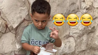 احضرو فيصل شو ساوا بحمام الجيران 😂👌🏻