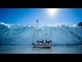 SAILING ACROSS SOUTHEASTERN ALASKA