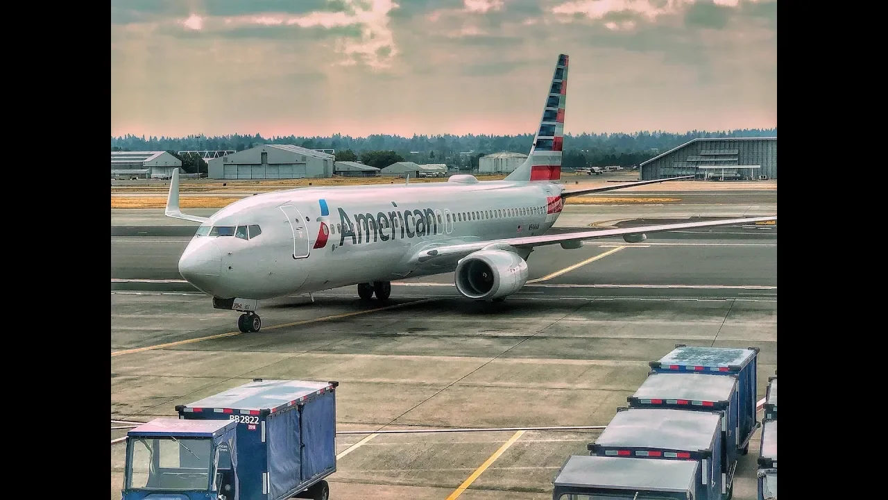 The 737 MAX is Back! American Airlines Flight 1458 MIA - LGA Flight review (First Class)