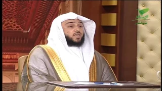 هل يجوز للمرأه التى تجاوزت الستين من العمر ان تكشف وجهها  مع الشيخ ا د عبد الله السلمى دندنها