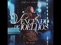 Vencendo de Joelhos (Ao Vivo) - Kemilly Santos & Todah Music
