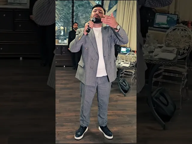 ⁣Nə gözəl xəlq eliyibdir səni Allah ❤️