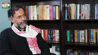 yogendra yadav facing off akash banerjee hot debate