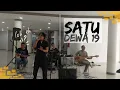 Download Lagu Bawain lagu Satu(dewa), pantesan malah pada ketawa.. Ternyata luput