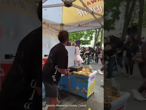 Livestream captures moment shots fired at Seattle food festival - YouTube thumbnail