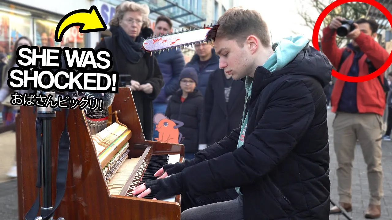 I played CHAINSAW MAN OP on piano in public『KICK BACK』 I played CHAINSAW MAN OP on piano in public『KICK BACK』