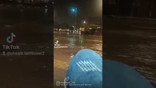 عن نمشي في طريقي صولو 