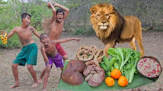 Survival Skills - See Lion At Jungle Cooking Intestine Eating Show