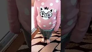 ضعي زيت زيتون على حفاضه البامبرز 