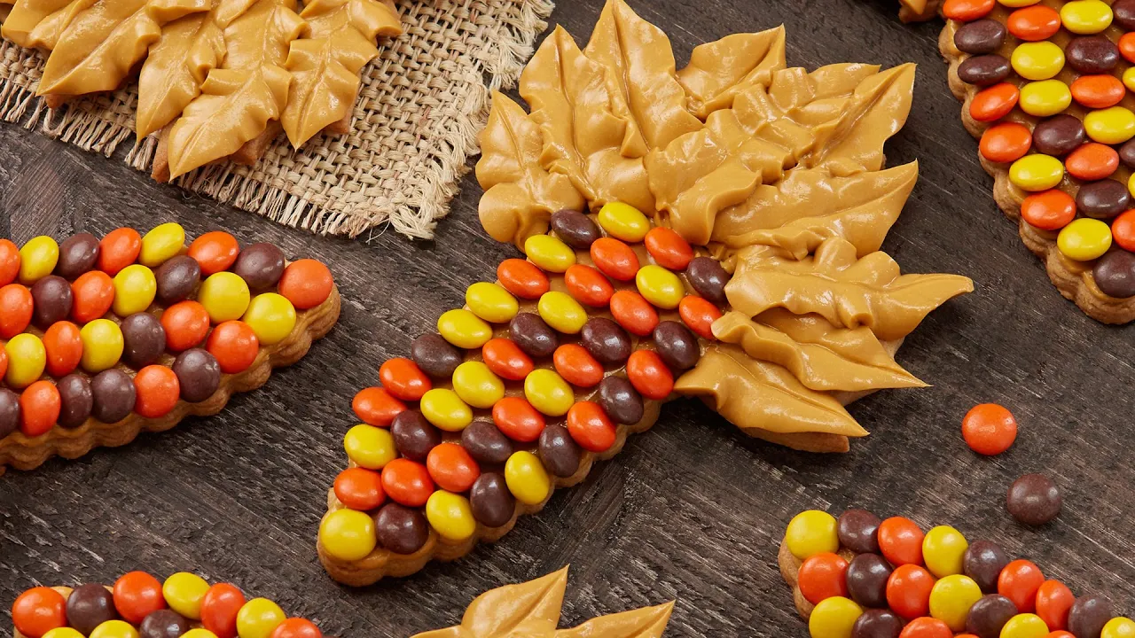 Perfect Easy Fall Cookies!