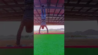 رساام مبدع عماني رياضي رايك علق اكسبلور  رساام مبدع عماني رياضي رايك علق اكسبلور