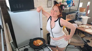 Traditional Uruguayan cuisine. Tarta Frita. Homemade Baking. Uruguay. Mila naturist.