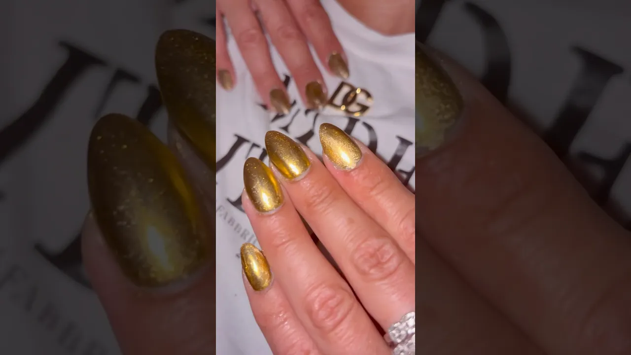 🤵🏻♀️GOLD NAILS🫶🏻💅🏼✨