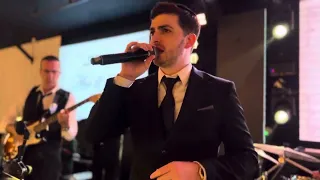 משה קליין רועי פנחסי בחתונה יוקרתית בביצוע מרגש לשיר מהרה השם 