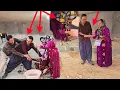 Download Lagu Broederlijk verraad: Alia's diefstal van de eigendomsakte - Vernietiging van Alia's huis