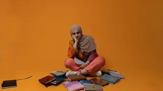 Ghaliaa La7za لحظة Lyric Video 