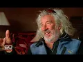WATCH: This man built a home of the future using trash from the past | 60 Minutes Australia