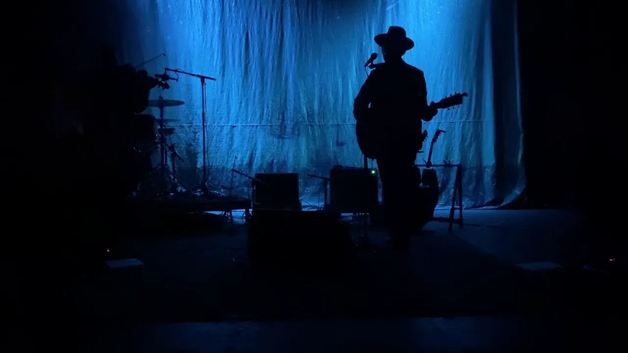 Was I Just Another One - Gregory Alan Isakov - Albuquerque Was I Just Another One - Gregory Alan Isakov - Albuquerque