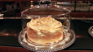 Cipriani At Home - Vanilla Meringue Cake