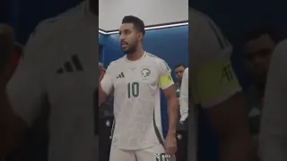 سالم الدوسري أبغى أشوف رجال أبغى أشوف كل واحد فيكم يقاى ل على الكورة نبغى نرجع واحنا فايزين 