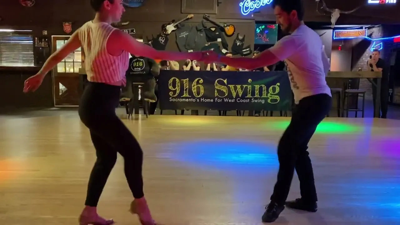 Vincent Van Mierlo & Mara Flores @ 916 Swing (10/4/22)