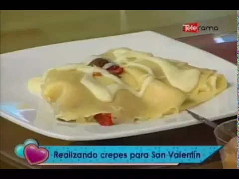 Realizando crepes para San Valentín
