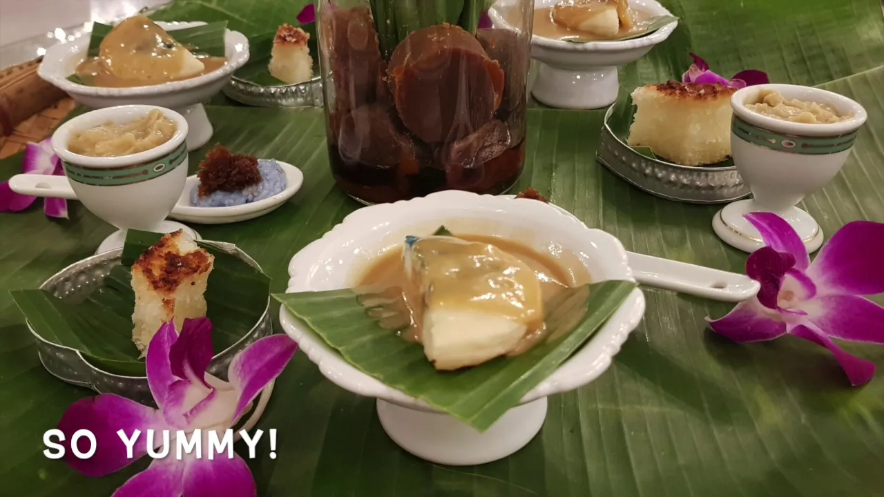 Alexis Food Vlog: Feasting at The Peranakan Singapore!