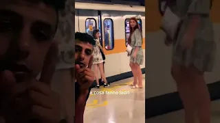 حرامية المترو في إيطاليا شوفوا بيعملوا ايه 
