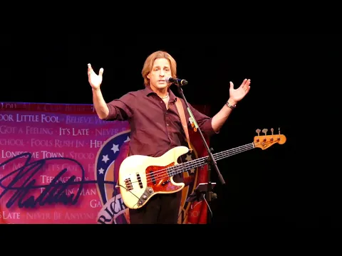Download MP3 Matthew \u0026 Gunnar Nelson performing Garden Party at the St. George Theater