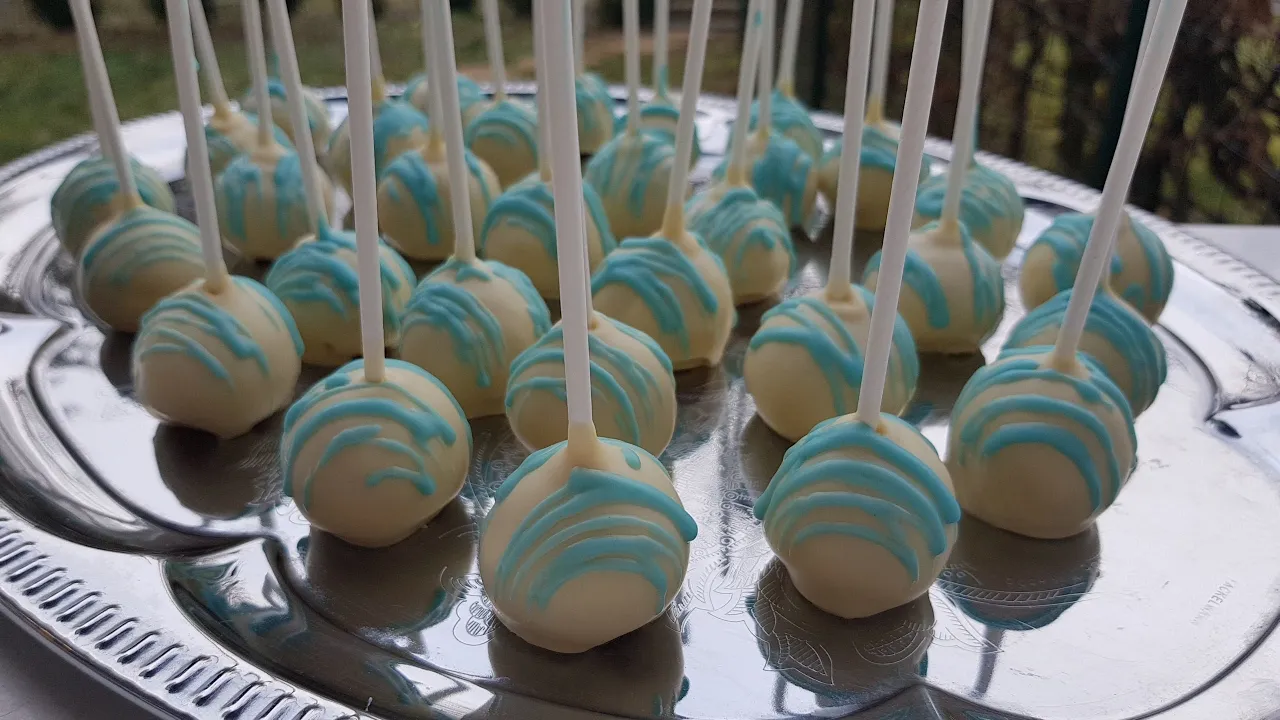 
          
          
          
            
            Cakepops Rezept ♥ P&S Backparadies
          
        . 