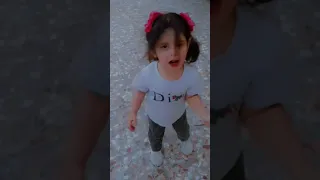 انا عندي بنوته حلوه وقمره كيوته 