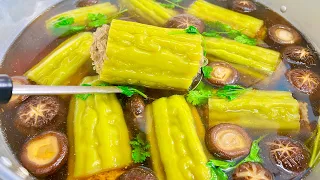 ต้มมะระยัดไส้หมูสับวุ้นเส้นเห็ดหอม เคล็ดลับไม่ขม!อร่อยมาก