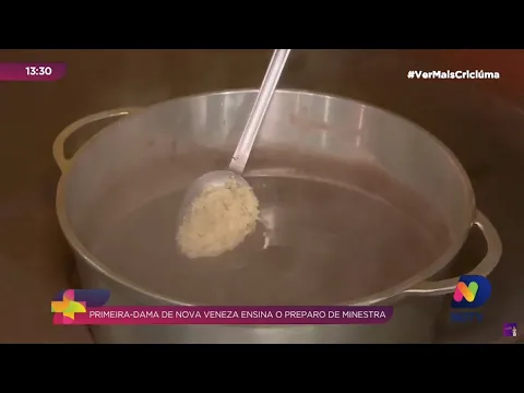 Primeira-dama de Nova Veneza ensina a preparar uma tradicional minestra