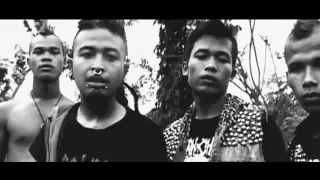 Download Total Ringsek -Punk Sampai Mati   Official Clip MP3