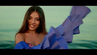 Izabell   -  Uite-o pe tiganca ta