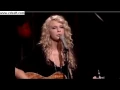 Download Lagu taylor swift - the oustside