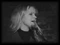 Eva Cassidy - Autumn Leaves (Blues Alley performance)