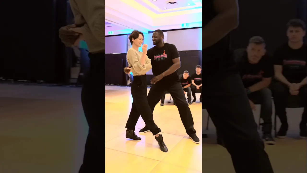 🛼🛼 Part 2 with Emeline #improv #westcoastswing