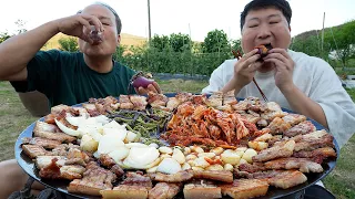 양파 캐는 날은 삼겹살 먹는 날! 직접 수확한 양파🧅와 마늘🧄로 즐기는 푸짐한 솥뚜껑삼겹살🥓! (Samgyeopsal) 요리&먹방!! - Mukbang eating show