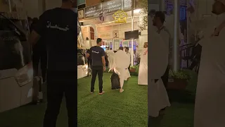 توافد ضيوف الرحمن إلى مقر حملة السلام والرويس في منى الحمد لله على سلامتهم 