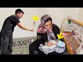 Download Lagu Natural childbirth of a pregnant woman in the mountains.