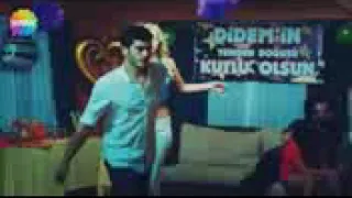 يعني انت مكنتش بتحبني دندنها