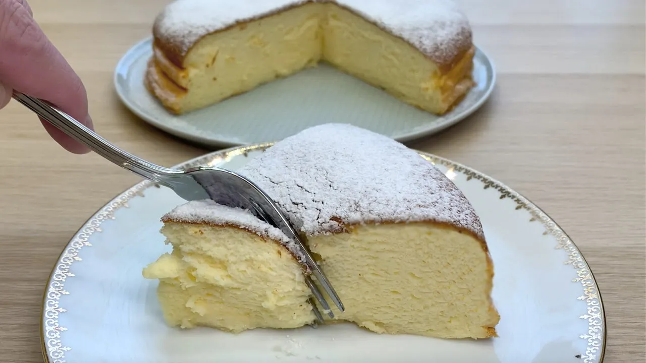 Cheesecake Guglhupf | Rezepte für Lidl von Sallys Welt. 